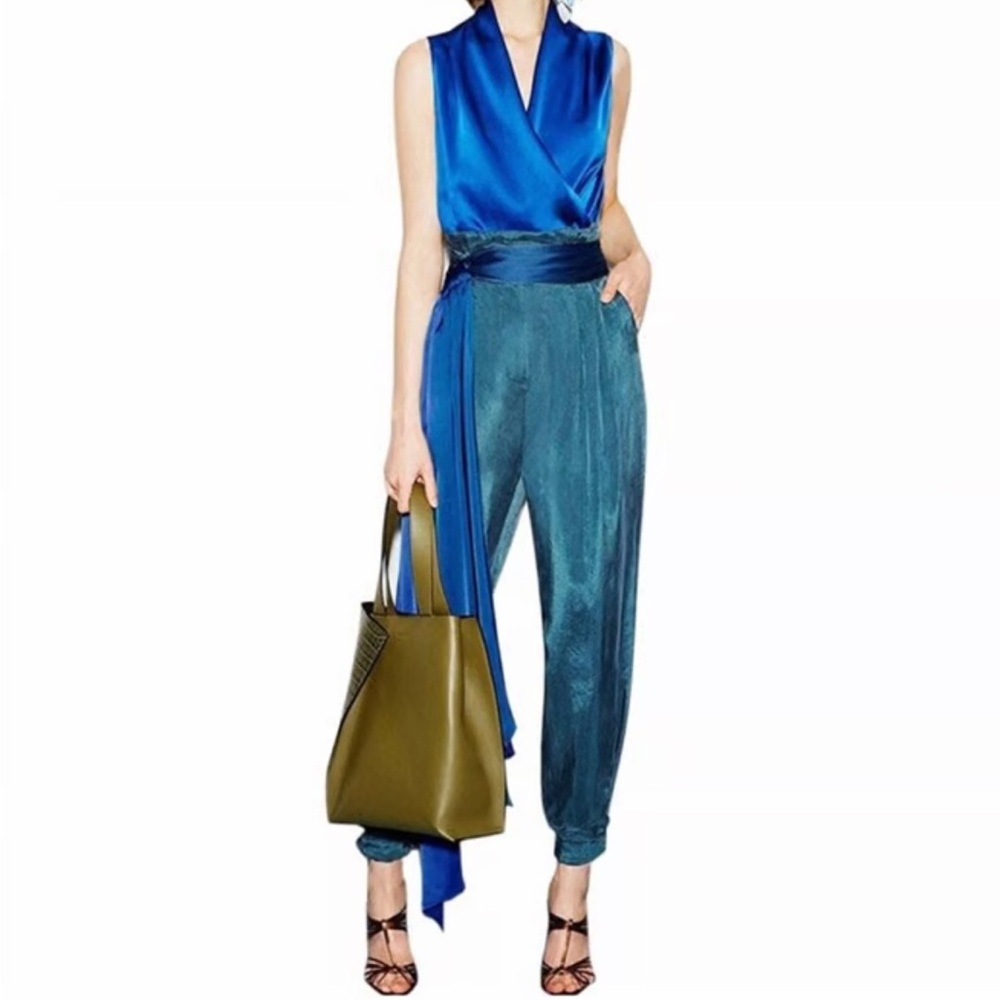 Elegant Blue and Teal Pant Set